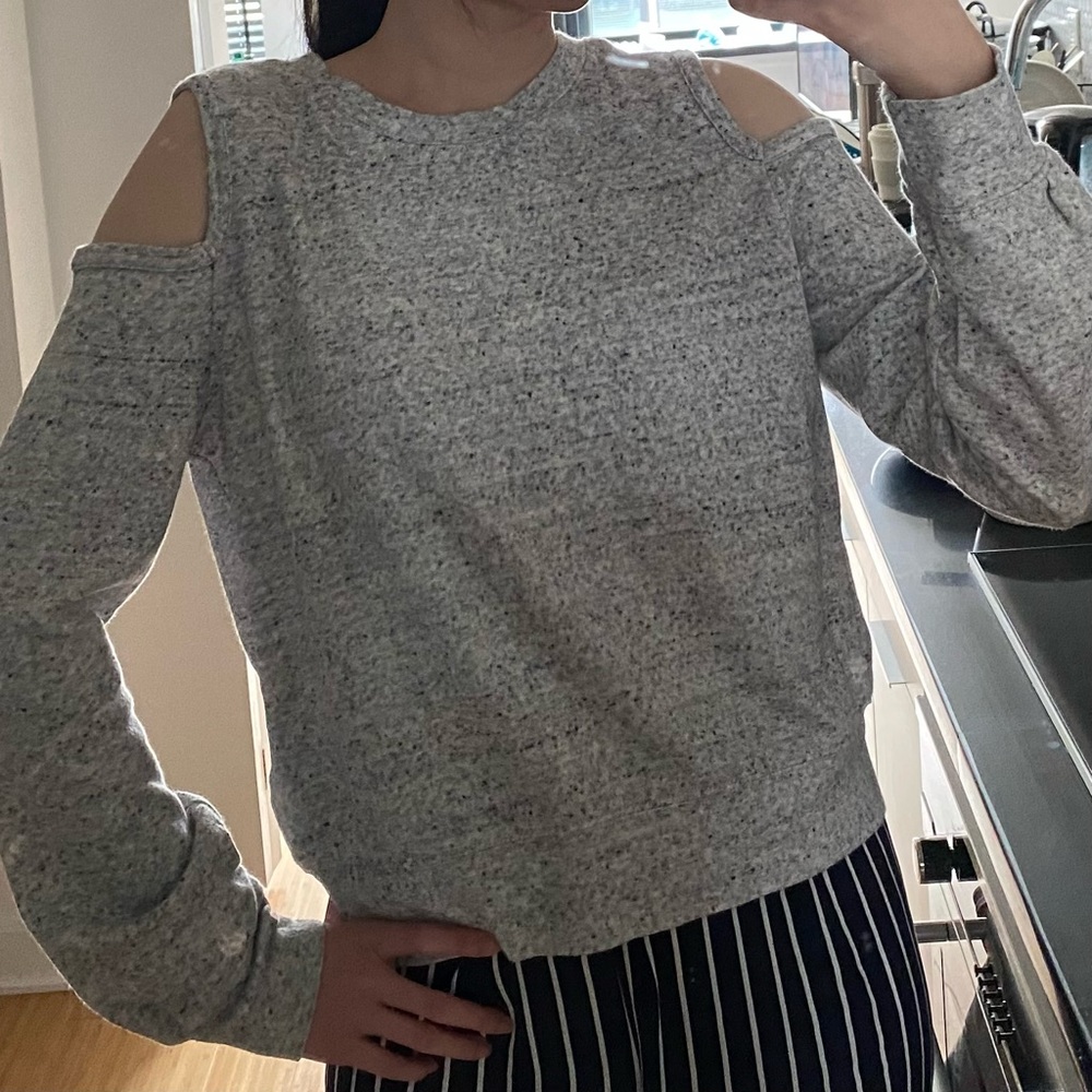 Off shoulder cut out shirt